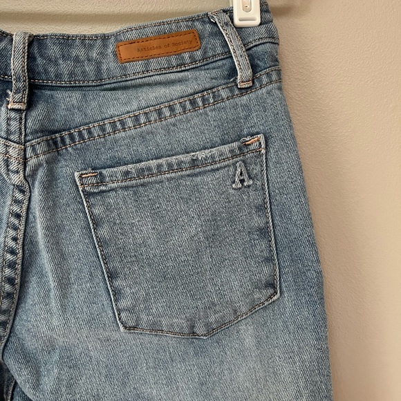 Articles of Society Rene Ankle Straight Jeans in Eden Wash - Picture 10 of 13